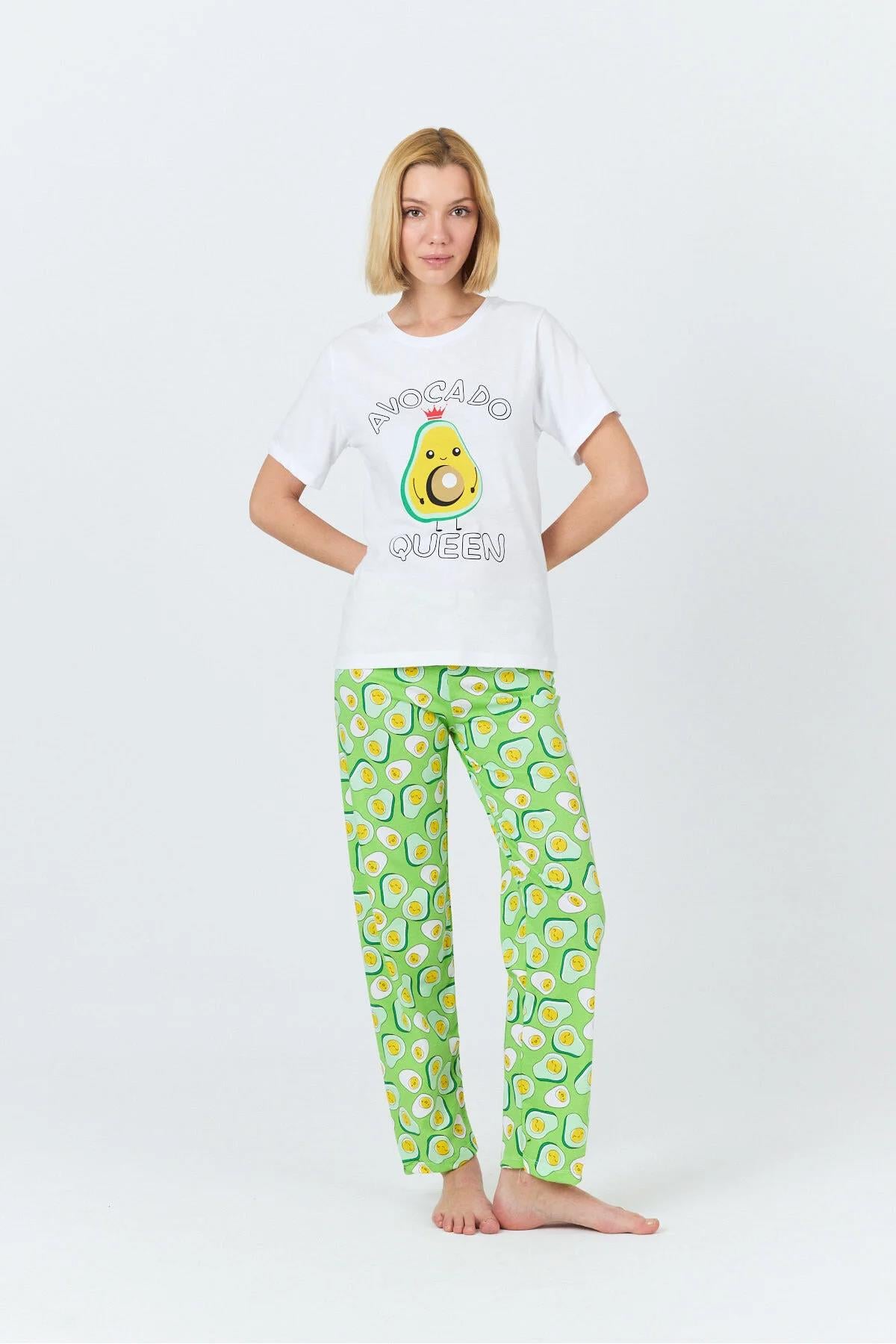 Avocado Baskılı Pijama TakımıKADIN PİJAMA TAKIMI