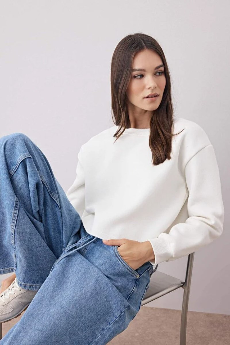 Bisiklet Yaka Şardonlu İki İplik Crop SweatKADIN SWEATSHİRT