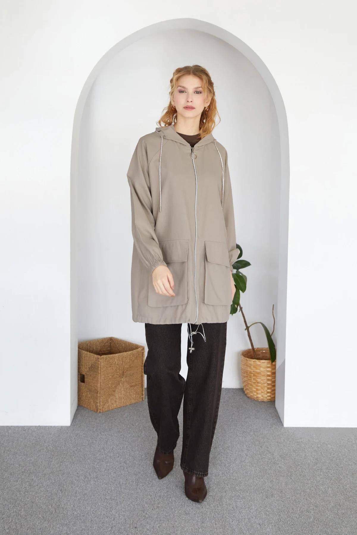 Cep Kapaklı Kapüşonlu KapKADIN KAP & FERACE