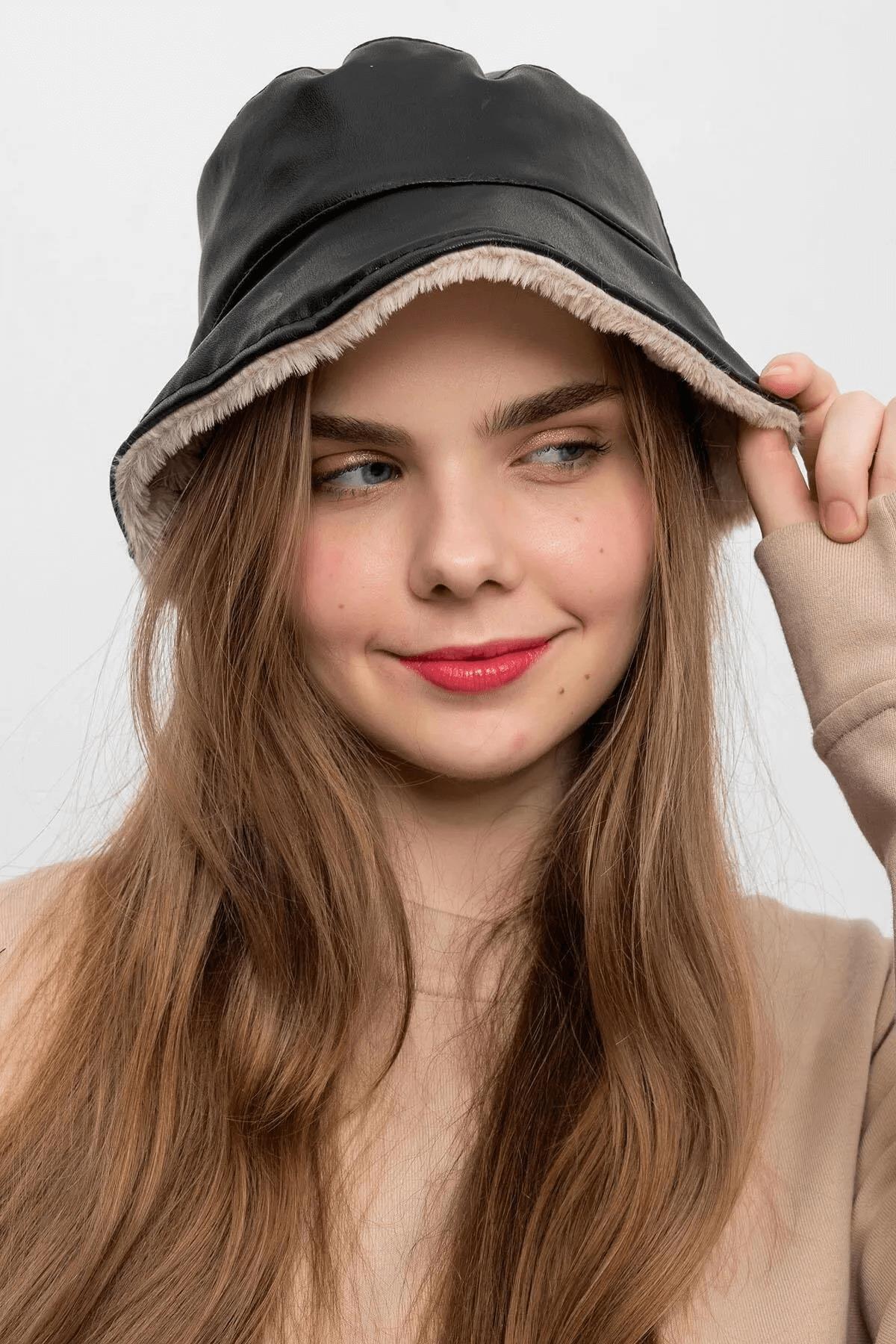 Çift Taraflı Balıkçı ŞapkaKADIN ŞAPKA