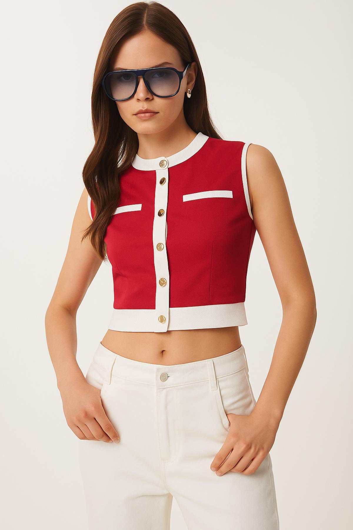 Düğmeli Süs Cep Garnili Crop BluzKADIN BLUZ