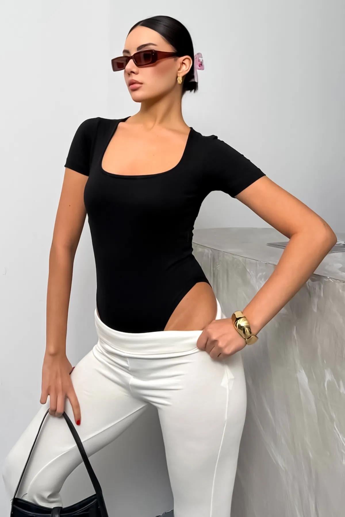 Kısa Kol U Yaka BodysuitKADIN BODY