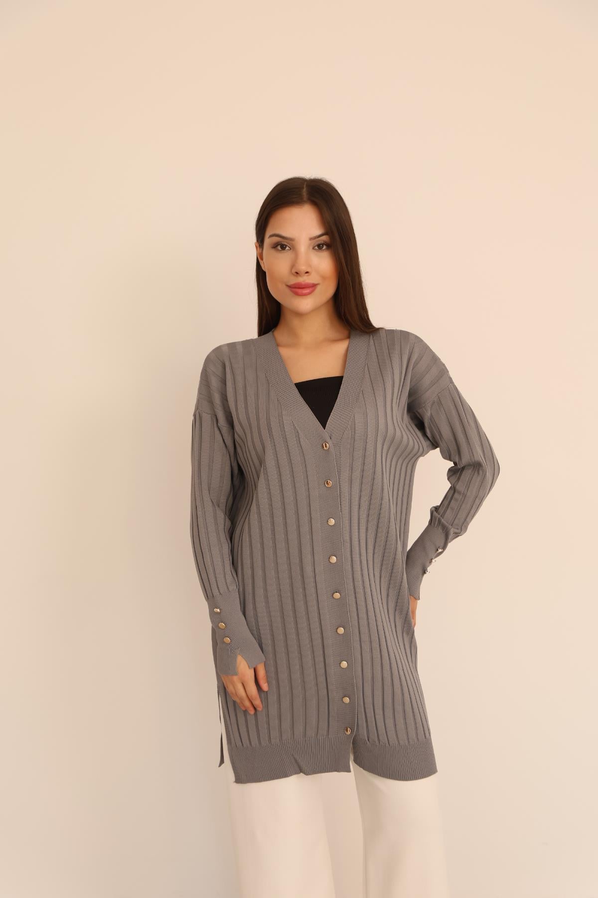 KOLU DÜĞMELİ FİTİLLİ HIRKAKADIN HIRKA
