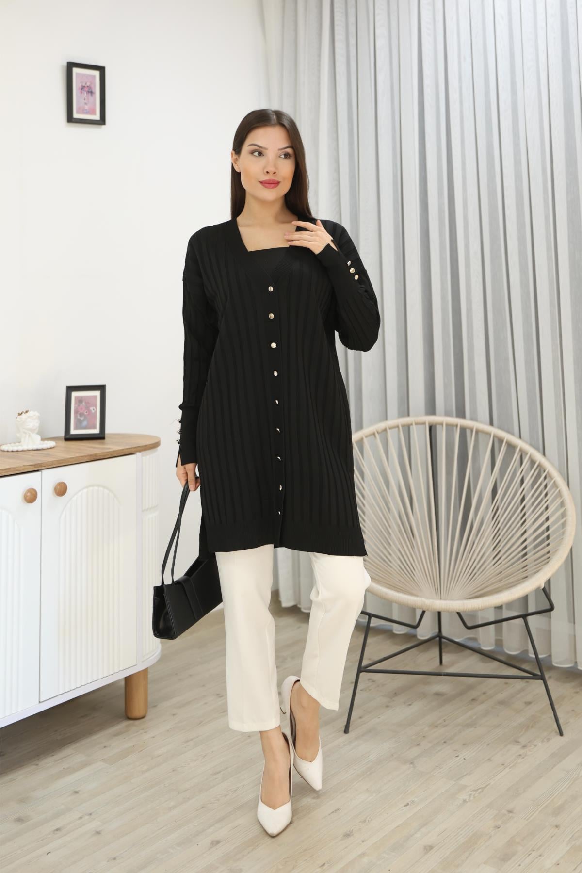 KOLU DÜĞMELİ FİTİLLİ HIRKAKADIN HIRKA