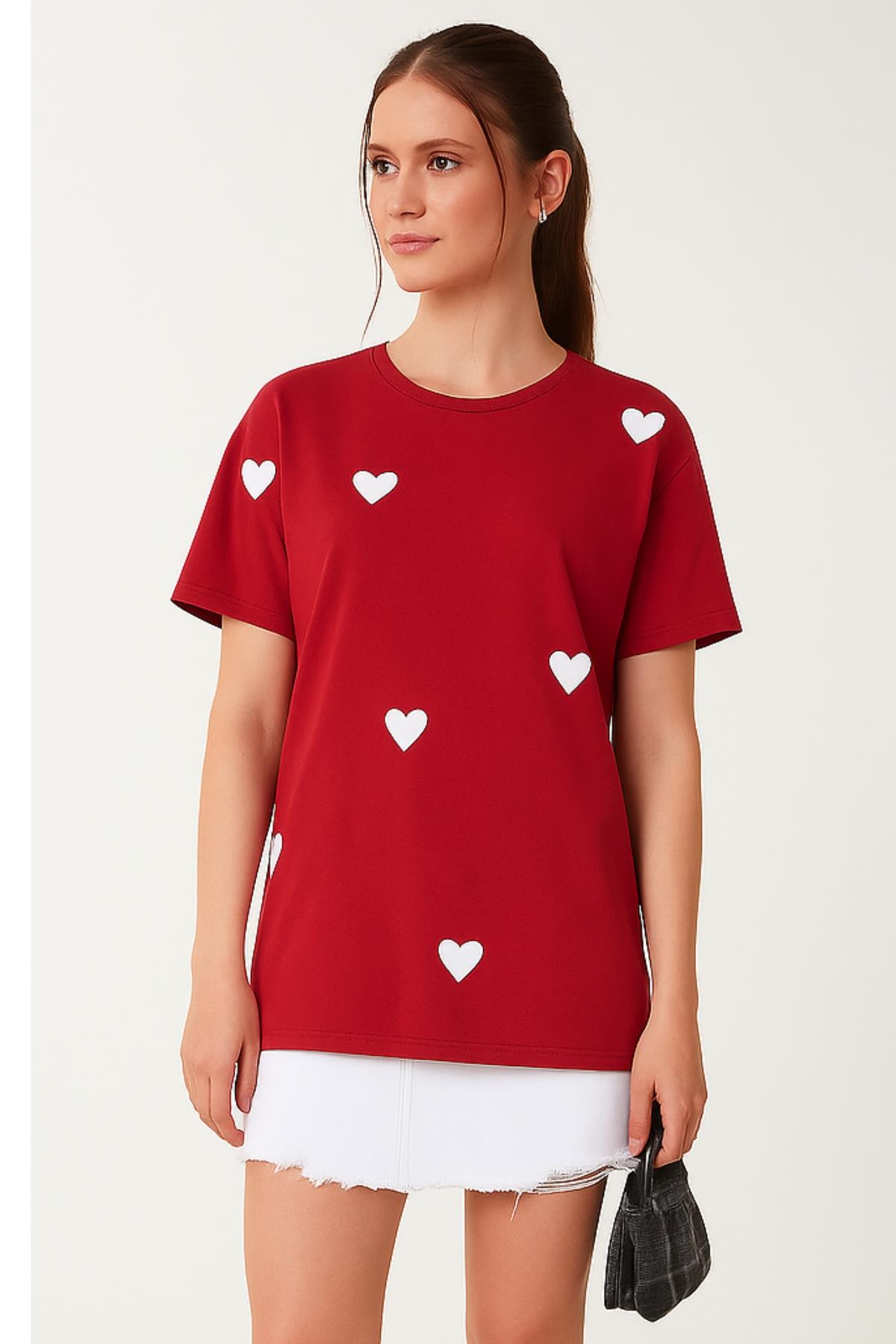 Küçük Kalp Baskılı Oversize TshirtKADIN T-SHİRT