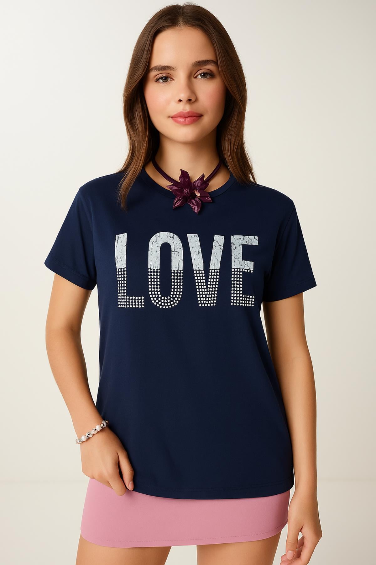 Love Baskılı Salaş TshirtKADIN T-SHİRT