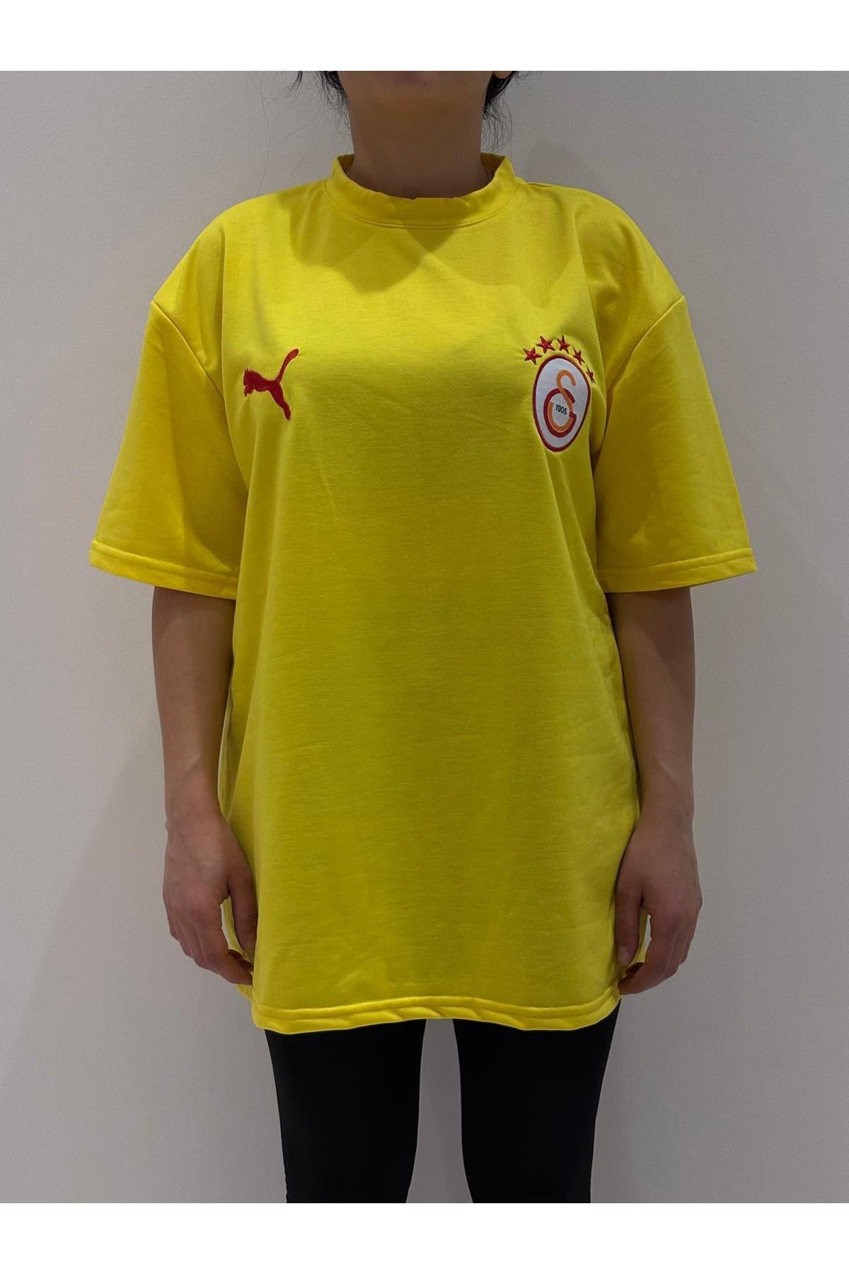 Taraftar Armalı Bisiklet Yaka TshirtKADIN T-SHİRT
