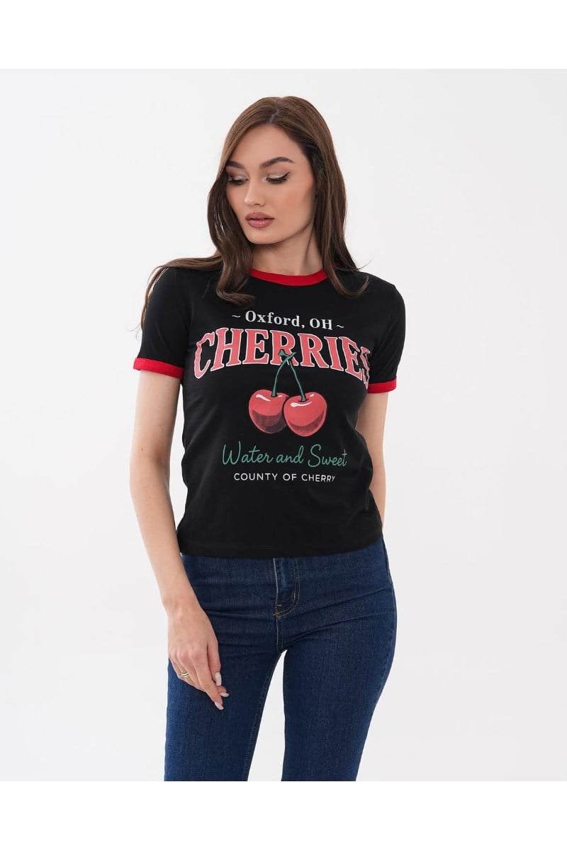 Yaka ve Kol Biyeli Kiraz Desen TshirtKADIN T-SHİRT