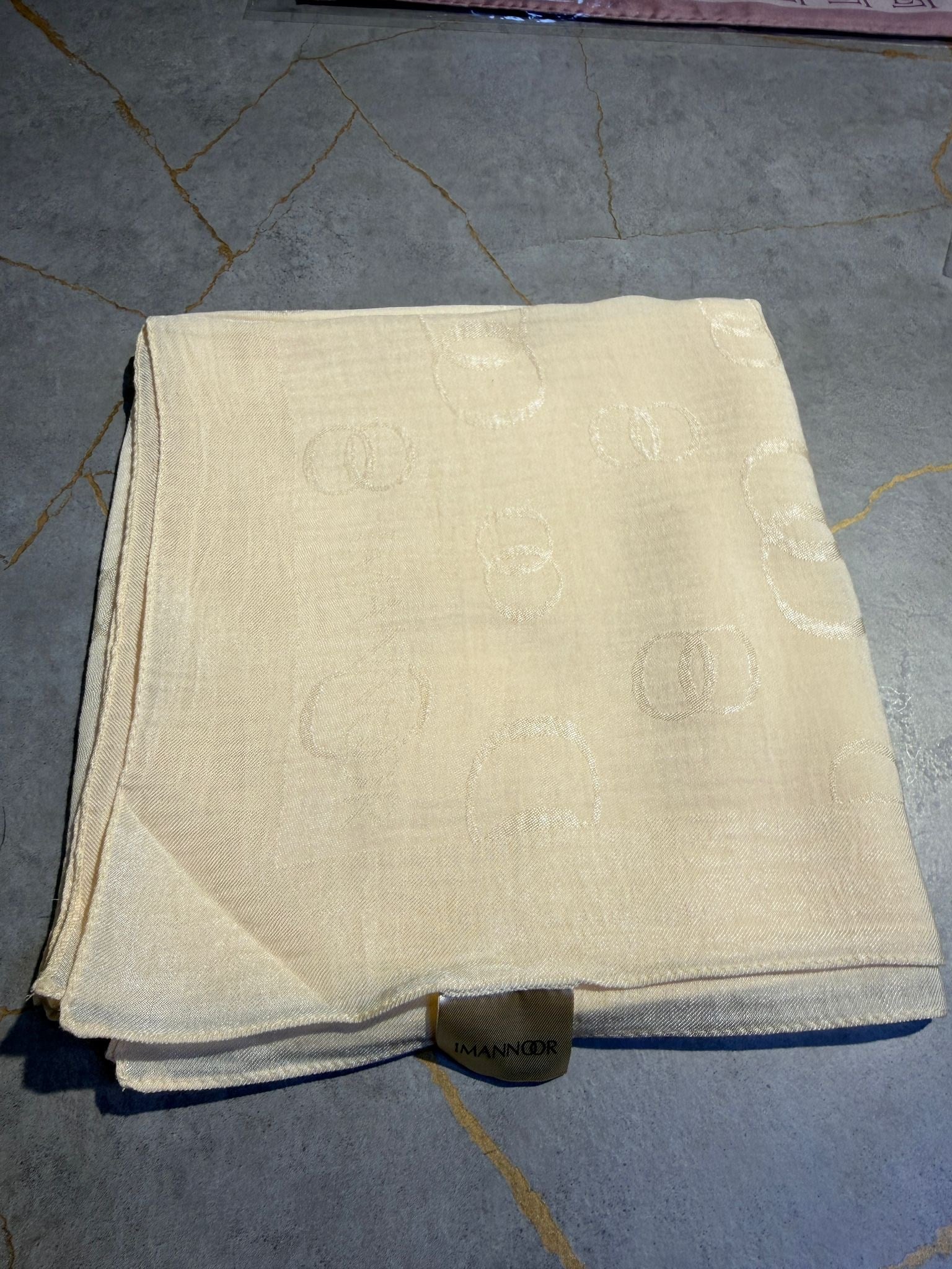 İmannoor Zincir Kare Eşarp 