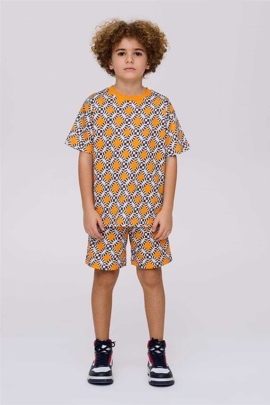 Nebbati Erkek Çocuk Desenli Tshirt