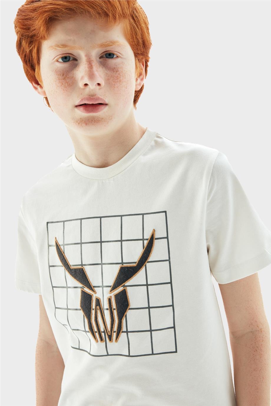Nebbati Erkek Çocuk Ekru Kısa Kollu T-Shirt