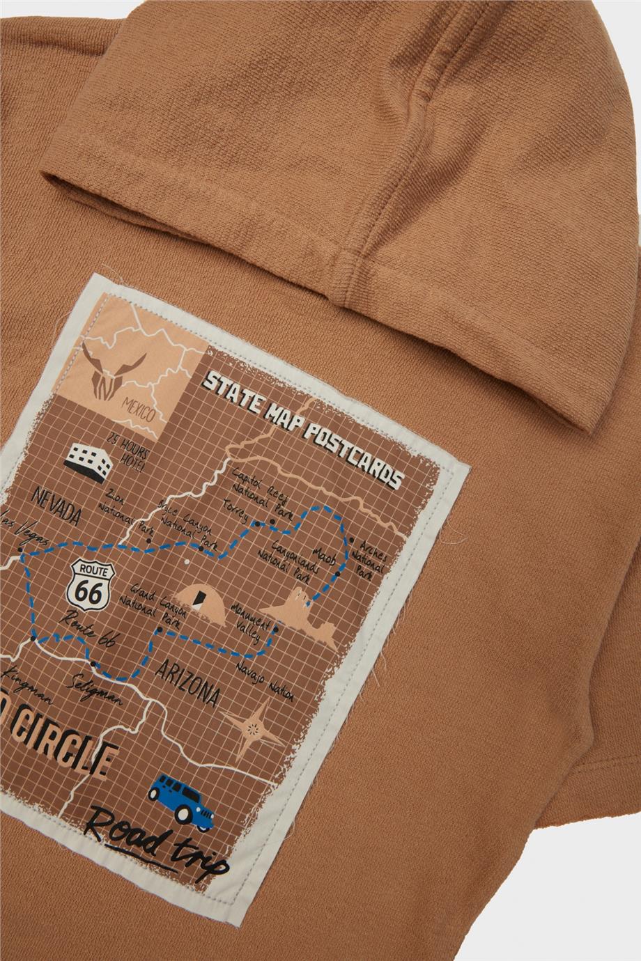 Nebbati Erkek Çocuk Kahve Kapüşonlu  T-Shirt