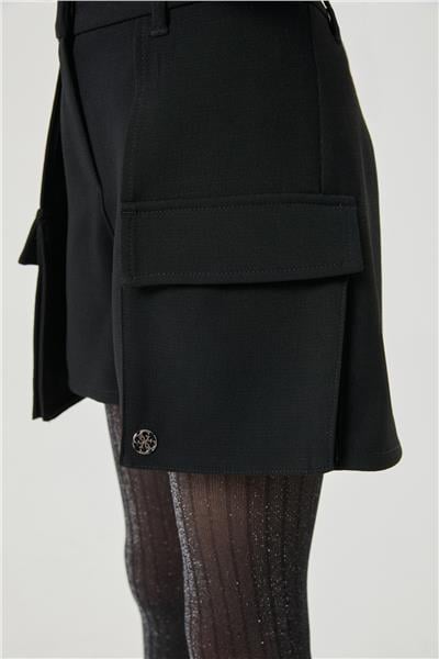 Guess Kız Çocuk Siyah Şort