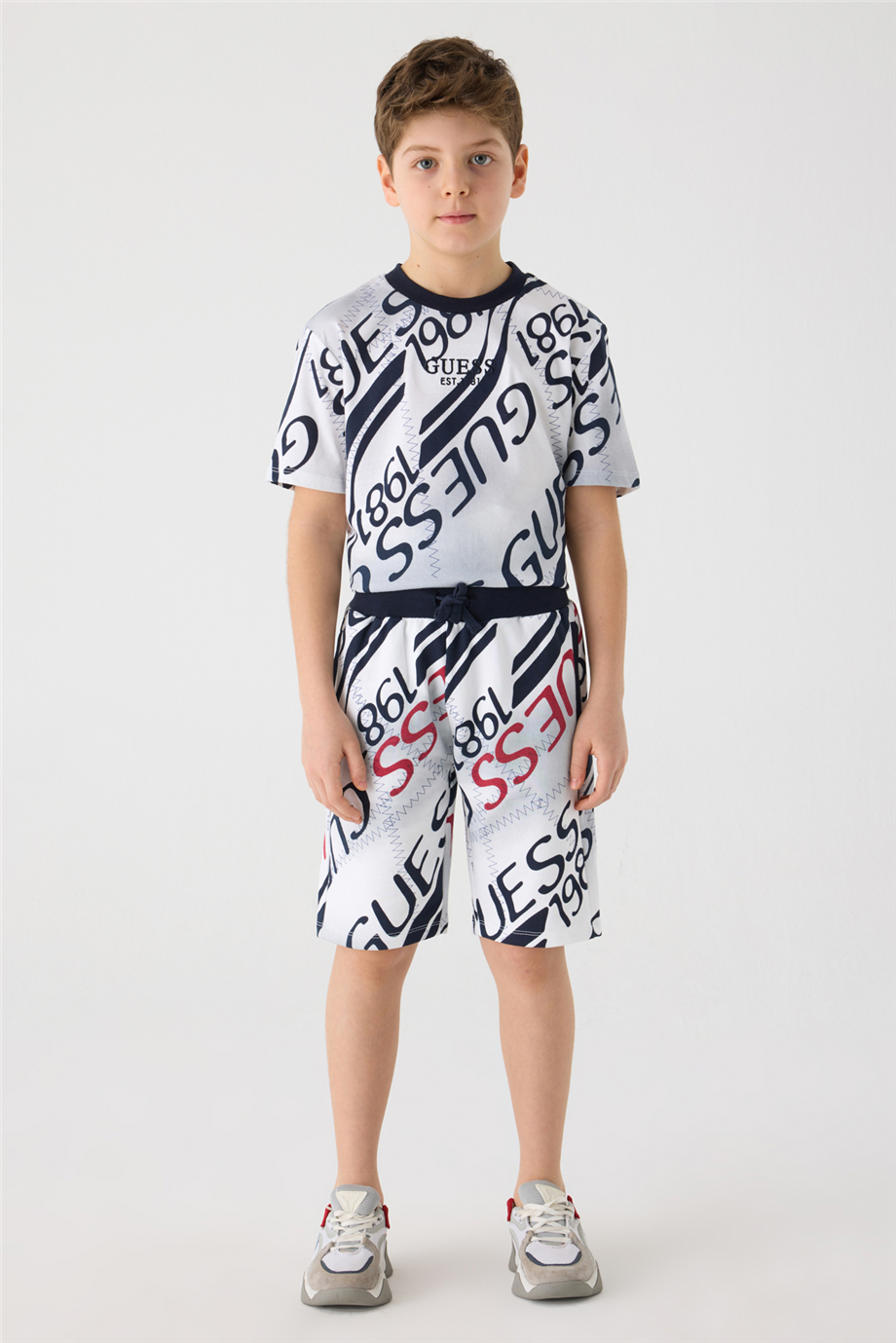 Guess Erkek Çocuk Desenli Şort