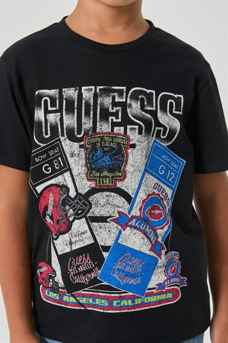 Guess Erkek Çocuk Baskılı TshirtGuess Erkek Çocuk Baskılı Tshirt