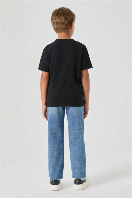 Guess Erkek Çocuk Baskılı TshirtGuess Erkek Çocuk Baskılı Tshirt