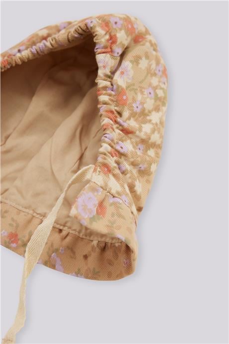 Layette Kız Bebek Renkli BereLayette Kız Bebek Renkli Bere