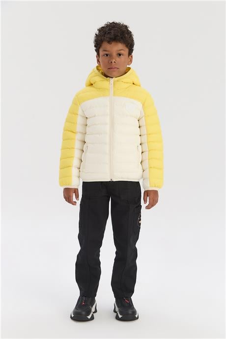 Nebbati Boy Yellow CoatNebbati Boy Yellow Coat