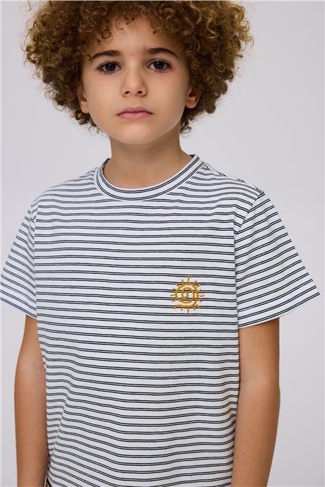 Nebbati Erkek Çocuk Çizgili TshirtNebbati Erkek Çocuk Çizgili Tshirt