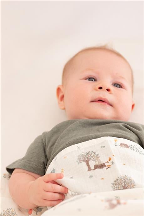 Owli Unisex Desenli Müslin BattaniyeOwli Unisex Desenli Müslin Battaniye