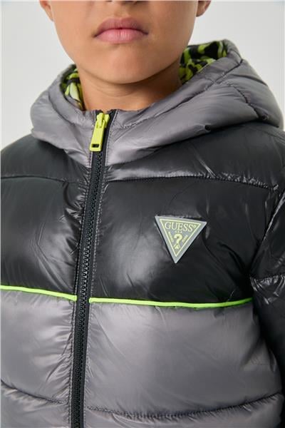 Guess Erkek Çocuk Gri MontGuess Erkek Çocuk Gri Mont