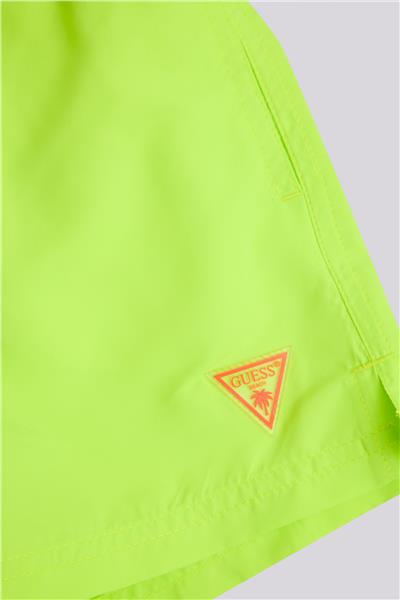 Guess Erkek Çocuk Sarı Deniz ŞortuGuess Erkek Çocuk Sarı Deniz Şortu
