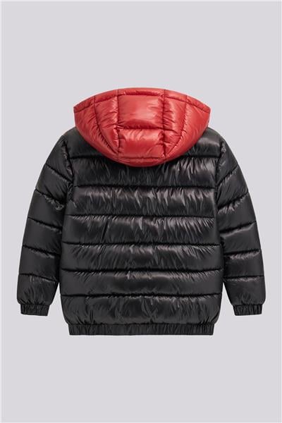 Guess Erkek Çocuk Siyah MontGuess Erkek Çocuk Siyah Mont