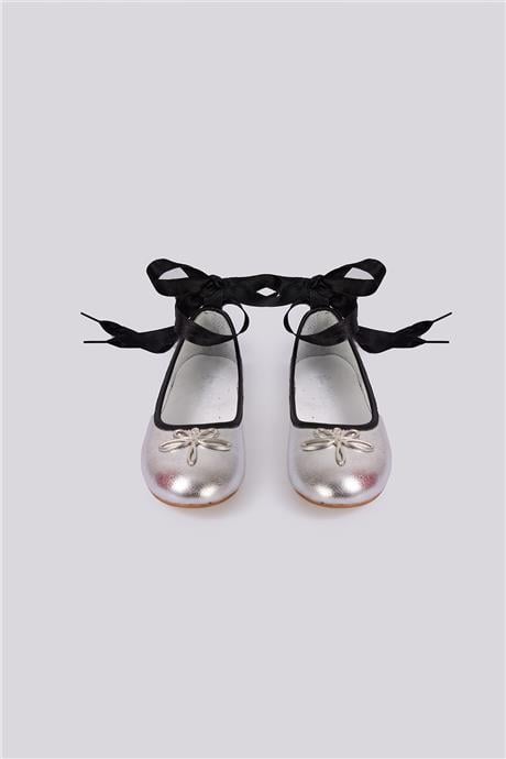 Tyess Girl Silver ShoesTyess Girl Silver Shoes