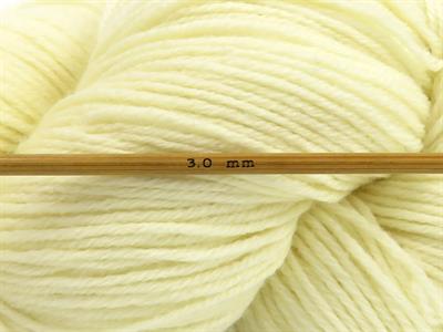 2x100gr. HAND DYED MERINO EXTRAFINE  Krem Lüks, Merinos, Kışlık, Yün, 100% Yün, Batik Desenli, El Boyama, Makina Yıkama