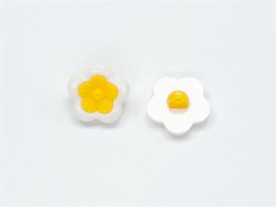 5 Flower Figure Buttons White, Yellow 15mm long