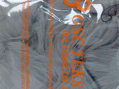 8 Faux Fur PomPoms Light Grey