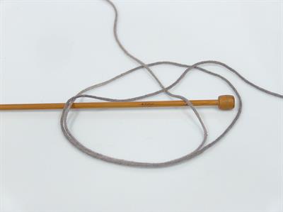 Lot of 8 Skeins Ice Yarns ALARA BATIK (50% Cotton) Yarn Black Camel Shades Cream