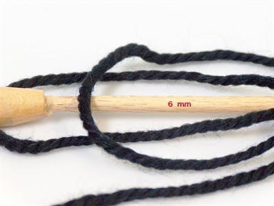 4x100gr. ALPACA BULKY Alpaka, Yün, Akrilik Siyah Lüks, Alpaka, Kışlık, Kalın