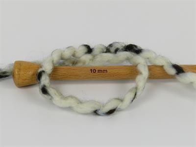 Lot of 2 x 150gr Skeins Ice Yarns ALPINE WOOL COLOR (30% Wool) Yarn Black Ecru Beige Black