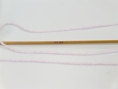 Lot of 6 Skeins Ice Yarns ANGORA CASHMERE (20% Cashmere 40% Angora) Yarn Light Lilac