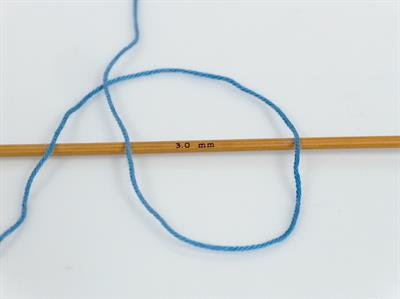 4x100gr. BISCUIT  Mavi, Turkuaz, Yeşil Tonları, Leylak Tonları Kışlık, Düz iplikler, Batik Desenli, 100% Akrilik