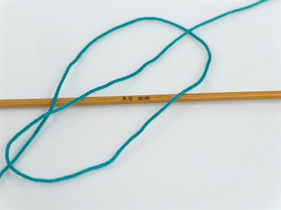 4x100gr. BISCUIT  Altın, Yeşil Tonları, Pembe tonları Kışlık, Düz iplikler, Batik Desenli, 100% Akrilik