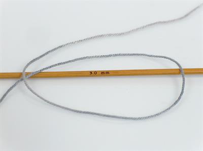 4x100gr. BISCUIT  Beyaz, Pembe tonları, Gri Tonları Kışlık, Düz iplikler, Batik Desenli, 100% Akrilik