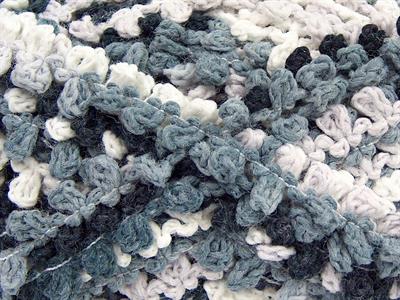 4x100gr. BOUCLERON CHAIN Akrilik Siyah, Beyaz, Gri, Bej Buklet, Çok Kalın, Batik Desenli