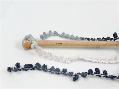 4x100gr. BOUCLERON CHAIN Akrilik Siyah, Beyaz, Gri, Bej Buklet, Çok Kalın, Batik Desenli