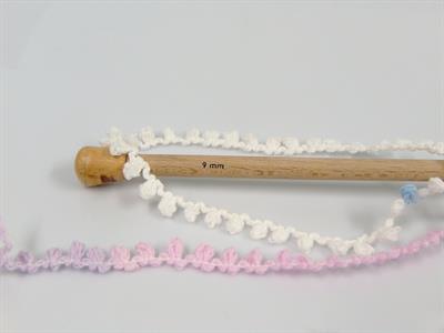 4x100gr. BOUCLERON CHAIN Akrilik Beyaz, Açık Mavi, Açık Pembe, Açık Lila Buklet, Çok Kalın, Batik Desenli