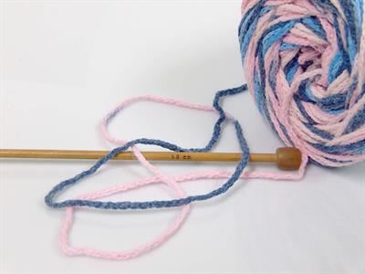 Lot of 2 x 150gr Skeins Ice Yarns CAKES AIR Yarn Blue Shades Pink Shades