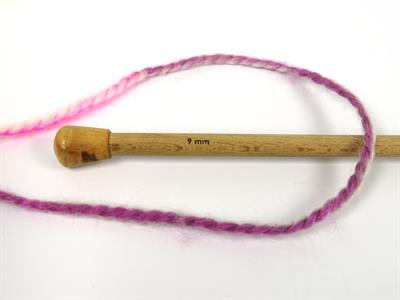 Lot of 2 x 150gr Skeins Ice Yarns CAKES ALPINE ANGORA (20% Angora) Yarn Grey Shades Pink Shades White