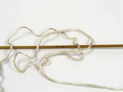 Lot of 2 x 140gr Skeins Ice Yarns CAKES ANTIPILLING SPRAY Yarn Blue Shades Camel Cream