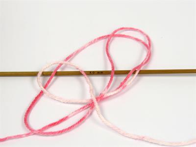 Lot of 2 x 140gr Skeins Ice Yarns CAKES ANTIPILLING SPRAY Yarn Pink Shades Light Grey