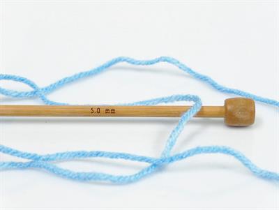 Lot of 2 x 140gr Skeins Ice Yarns CAKES Yarn Blue White Mint Green