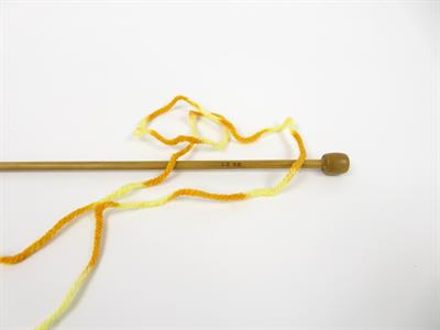 Lot of 2 x 150gr Skeins Ice Yarns CAKES WOOL DESIGN (20% Wool) Yarn Gold Light Yellow