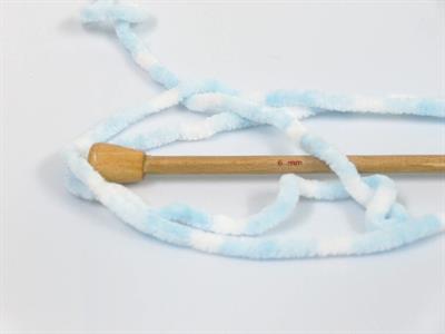 Lot of 4 x 100gr Skeins Ice Yarns CHENILLE BABY COLORS (100% MicroFiber) Yarn Baby Blue White