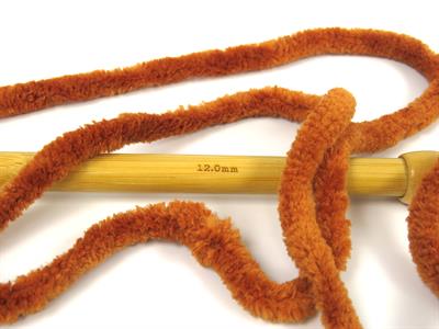 Lot of 2 x 200gr Skeins Ice Yarns CHENILLE SUPERBULKY (100% MicroFiber) Yarn Brown