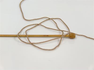 4x100gr. CLASSIC DK Akrilik Koyu Deve Tüyü Kışlık, Düz iplikler, 100% Akrilik